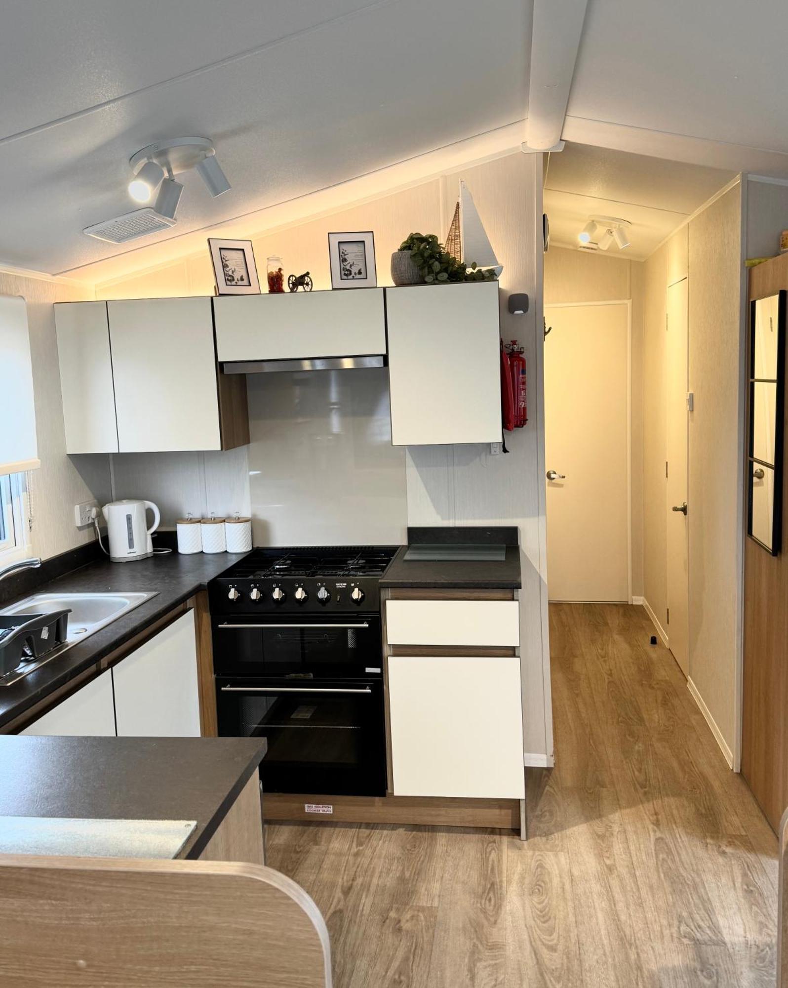 Oaken Caravan - Golden Sands Away Resorts Kinmel Bay Exterior foto