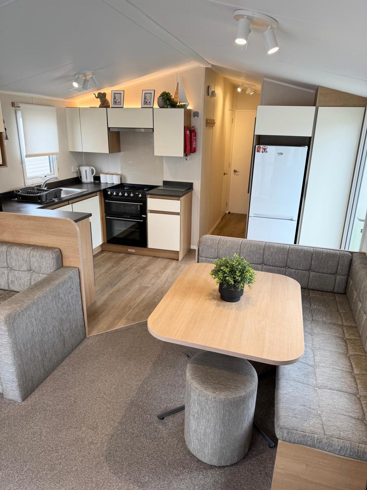 Oaken Caravan - Golden Sands Away Resorts Kinmel Bay Exterior foto